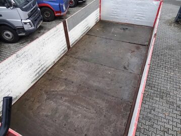 Skrzyniowy z dzwigiem 6x4Man TGS 26.400
