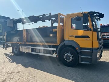 Budowlany skrzynia z dzwigiem Mercedes Axor