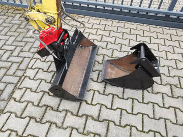 Minikoparka  Yanmar SV17 