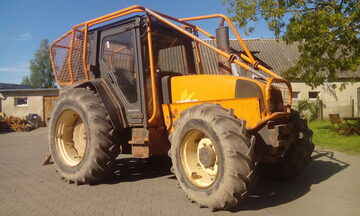 Renault Ceres 95 leśny zrywkowy лісогосподарський трактор