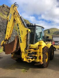 koparko ladowarka kolowa New Holland LB 115 tez w LEASING
