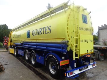 SCANIA CIAGNIK Z SPREZARKA DOPASZY NACZEPAWELGRO D0 PASZY 
