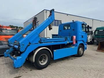 uzywane ciezarowe KOMUNALNY  BRAMOWIEC  SCANIA DO SMIECI 