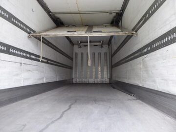 CHLODNIA 21palet Volvo FM