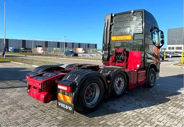 Ciagnik 3 osiowy pusher ciagnik 6x2 Volvo FH Eur 6 50.00 tonowy 