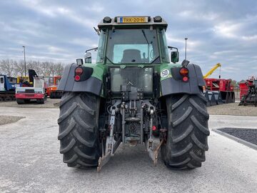 CIAGNIK rolniczy Fendt 926 Vario traktor 