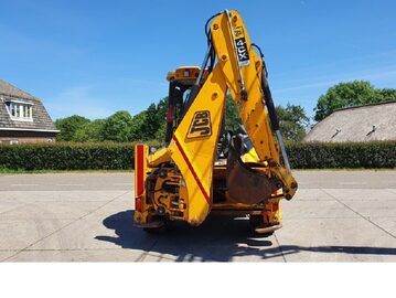 KOPARKO LADOWARKA JCB 4CX  NA ROWNYCH KOLACH