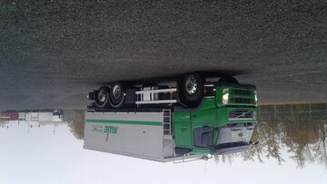 Volvo wywrotka do sypkich z dmuchawa wydmuchem paszy sruba  pelet zboza