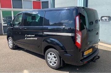 dostawczy  Ford Transit Custom Rok  2016
