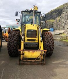 koparko ladowarka kolowa New Holland LB 115 tez w LEASING
