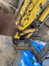 Koparko ladowarka Komatsu WB 97S-5 