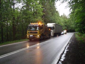 Zestawy niskopodwoziowe,kraj,zagranica,transport specjalny 600812813,holowanie 