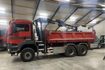wywrotka 6x6 MAN TGS 26.400 bordmatic  z dzwigiem HMF