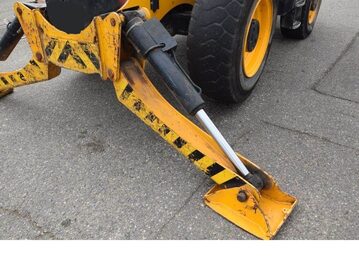 JCB 540-170  Ladowarka  teleskopowa 17 metrowa