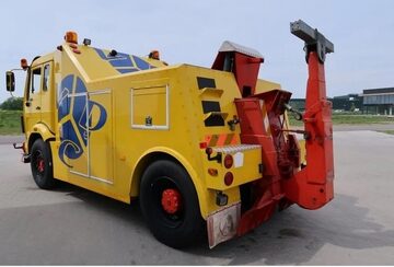 HOLOWNIK  do ciezarowych  SCANIA 143 H.450  pomoc drogowa