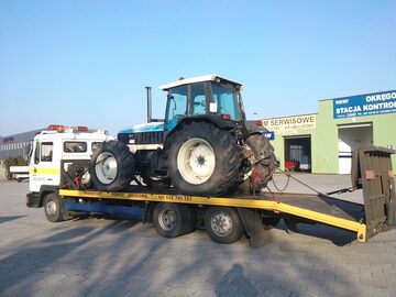 TRANSPORT CIĄGNIKÓW ZETOR URSUS JOHN DEREE CASE MF BELARUS 
