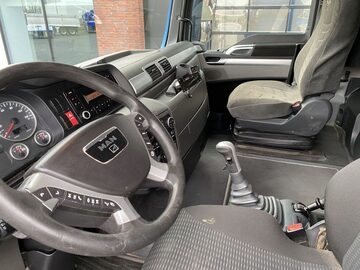 ciagnik siodlowy 4x4 MAN znaczepa wywrotka 