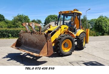 KOPARKO LADOWARKA JCB 4CX  NA ROWNYCH KOLACH