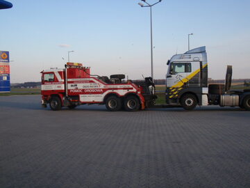 Zestawy niskopodwoziowe,kraj,zagranica,transport specjalny 600812813,holowanie 