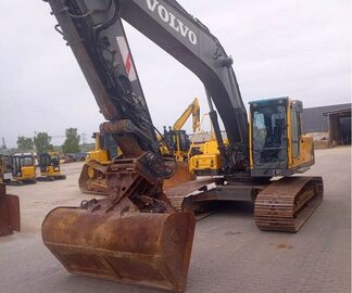 Koparka gasienicowa VOLVO EC 240 B LC  Wat jest =0
