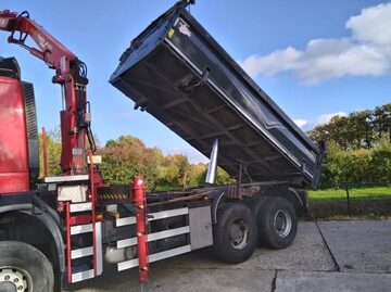 wywrotka 6x6 bordmatic Iveco z dzwigiem wywrotka