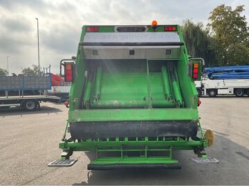 Śmieciarka Volvo FE 280 NTM 13,7 m³