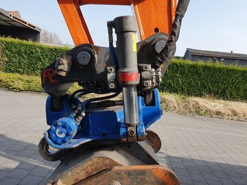 MOBILNA Koparka kołowa Doosan DX140W3.. .