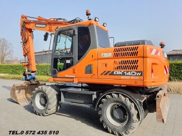 MOBILNA Koparka kołowa Doosan DX140W3.. .