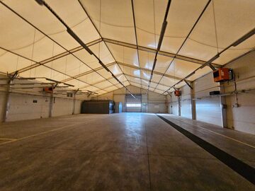 Hala magazynowa 1000 m2przy autostradzie A4
