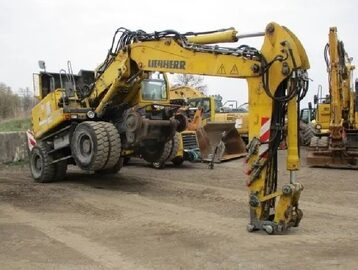 koparka kolowa kolejowa 2 kierunkowa Liebherr A 900 C ZW A 922 Rail