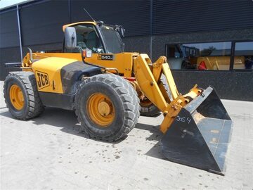 JCB 540-70 LADOWARKA  TELESKOPOWA