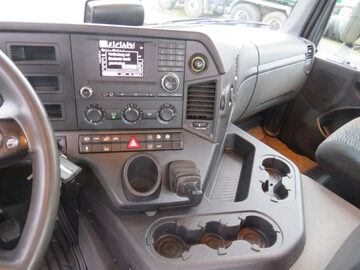 Bramowiec 3 osiowy 6x2 Mercedes Arocs 2543 L  Euro 6