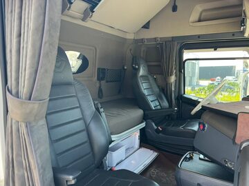 ciagnik Euro 6  Scania R 520 V8  Topline