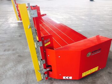 PRODUCENT Stół do rzepaku BIZON Z-056/Z-058/Z-050 najazdowy,zapinany na klamry) 