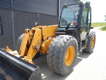 JCB 540-70 LADOWARKA  TELESKOPOWA