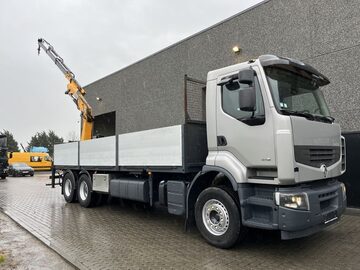 skrzyniowy 6x4 z dzwigiem 21Ton/m  RENAULT