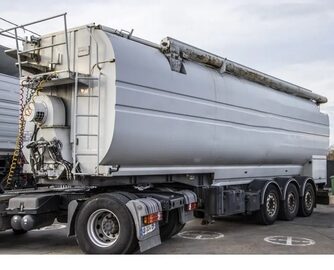 SCANIA CIAGNIK Z SPREZARKA DOPASZY NACZEPAWELGRO D0 PASZY 