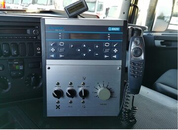 do przewozu kurczat  do  pisklat  izoterma z ogrzewaniem