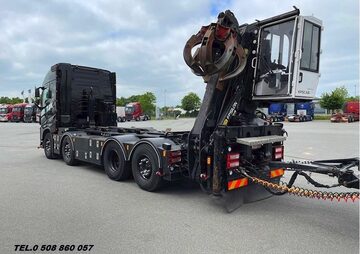 hakowiec do pojemnikow komunalnych do smiexi  VOLVO FH 23.460