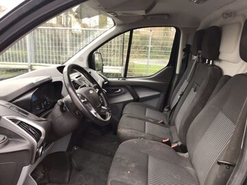 dostawczy  Ford Transit Custom Rok  2016