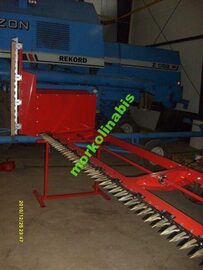 PRODUCENT Stół do rzepaku BIZON Z-056/Z-058/Z-050 najazdowy,zapinany na klamry) 