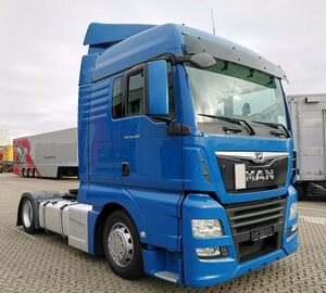 Ciagnik siodlowy  Eur 6 LOWDECK  MEGA Volumen  MAN  TGX
