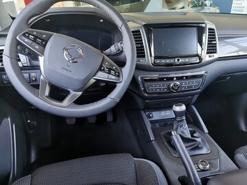 Ssangyong Musso Grand pickup 