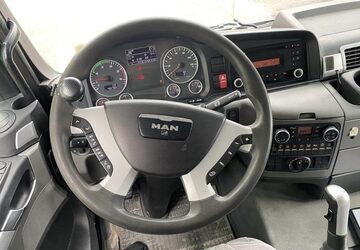 ciagnik 4x4  MAN  TGS  +  NACZEPA  WYWROTKA