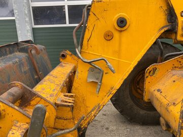 LADOWARKA TELESKOPOWA NA 9METRA JCB