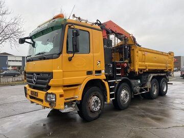 wywrotka 8x4  z dzwigiem Mercedes Actros 4141