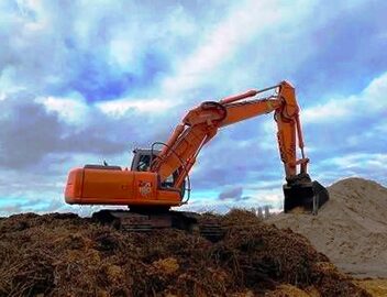 Koparka  gasienicowa Hitachi ZX 210 LC-3