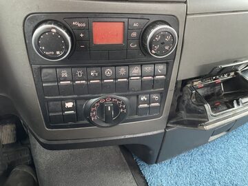 Wywrotka  6x6 MAN TGS 26.440 .